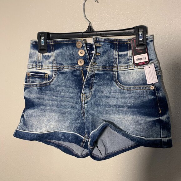 Nobo High Rise Denim shorts - new with tags, size 9 - Picture 1 of 4
